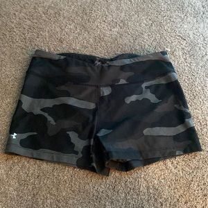 White under armour spandex and black camo under armour spandex size medium